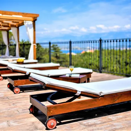 Dreamview & Heated Pool At Lucija 1 Apartament